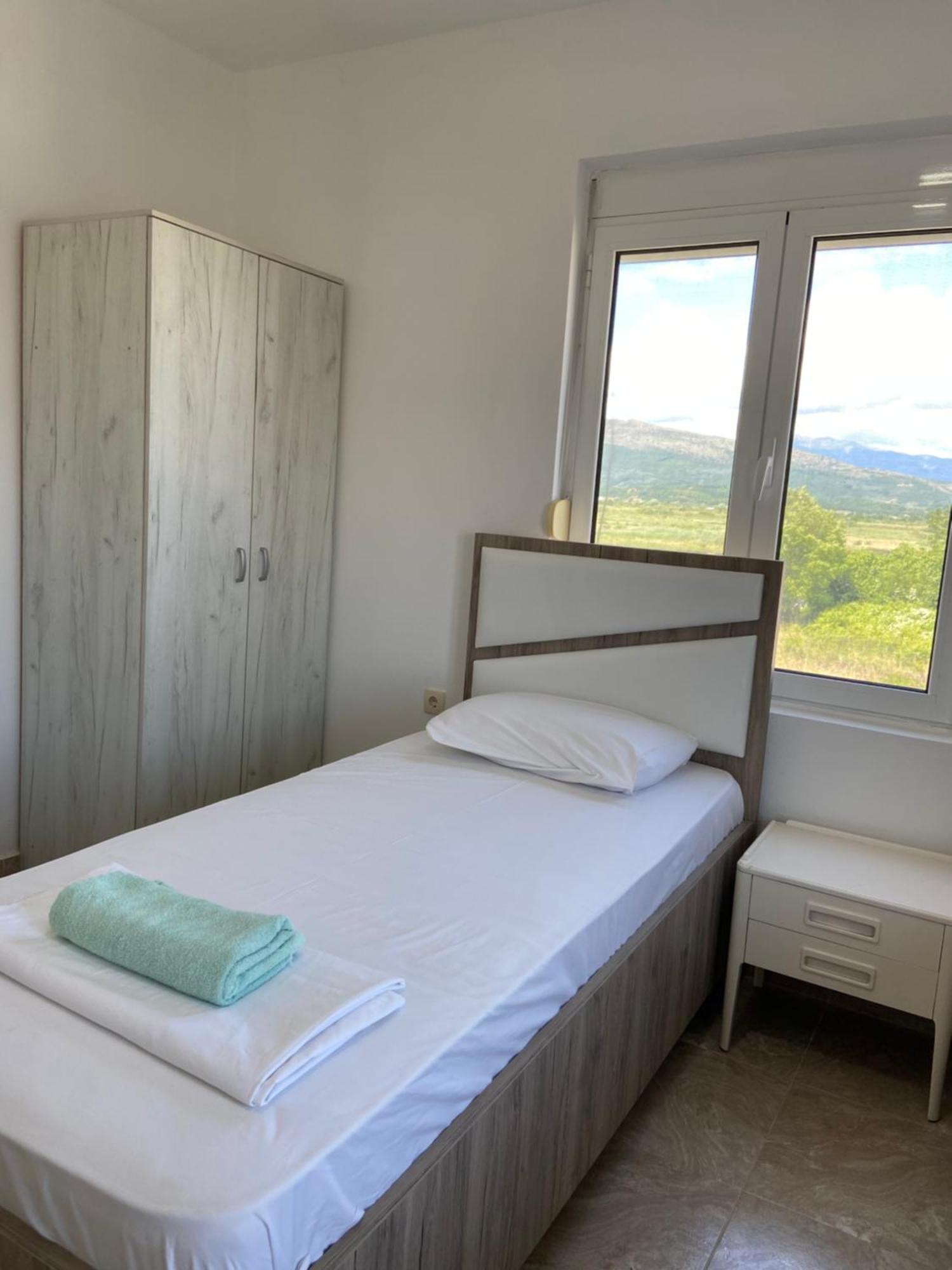 Montebello Inn Apartments Ulcinj Eksteriør bilde